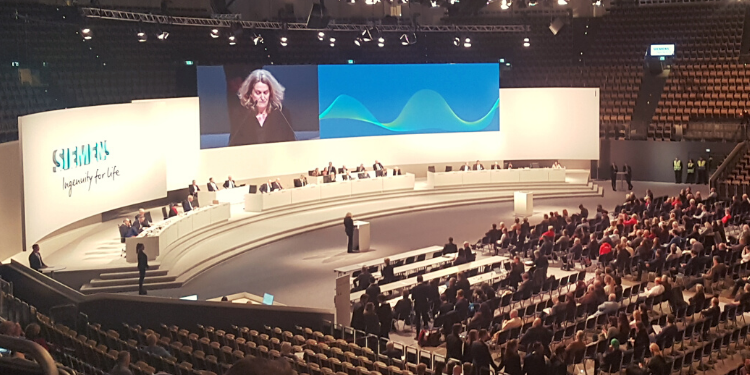 Regine Richter auf der Siemens HV 2020